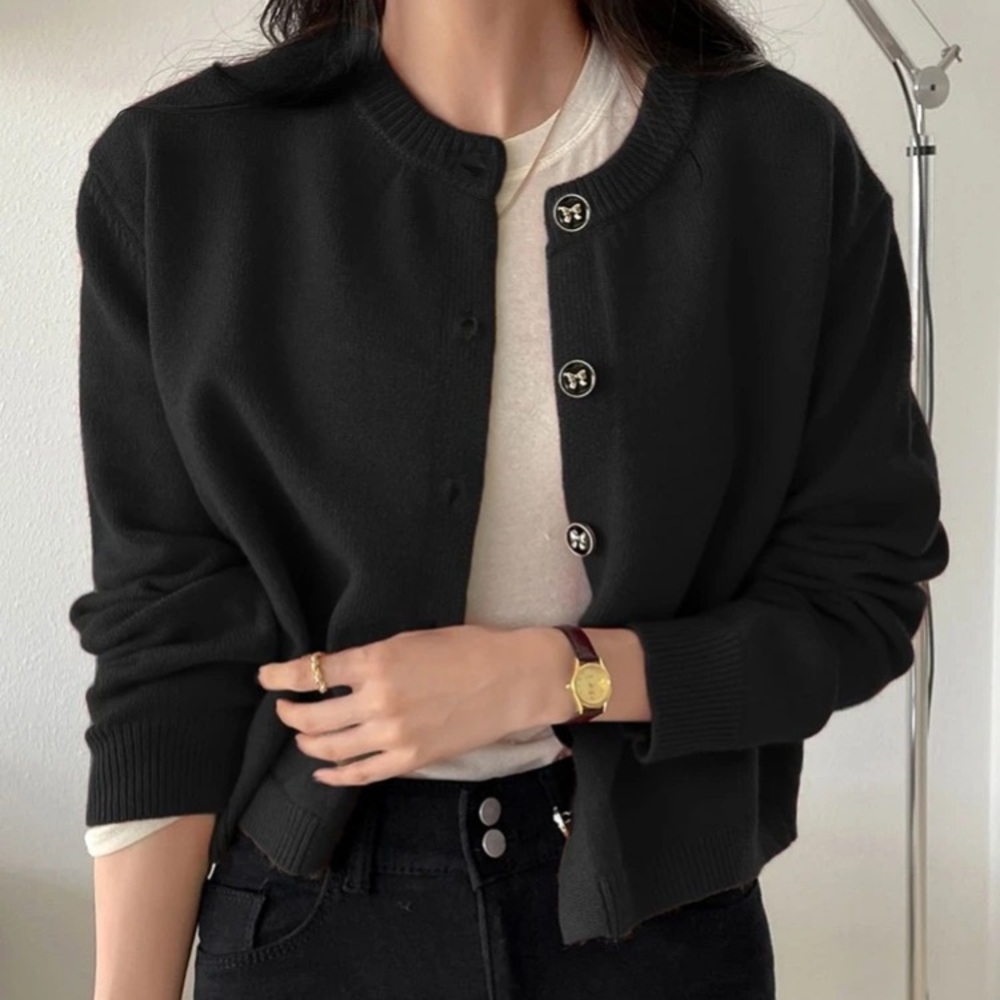 NEW - Shein Black Boxy Cropped Cardigan Size Medium
